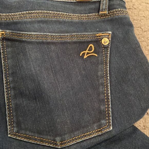 DL1961 Angel Mid Rise Jeans - Picture 13 of 13